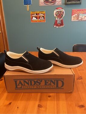LAND’S END SUMMER MOC WOMENS SZ 8 BLACK SUEDE SLIP-IN SNEAKER